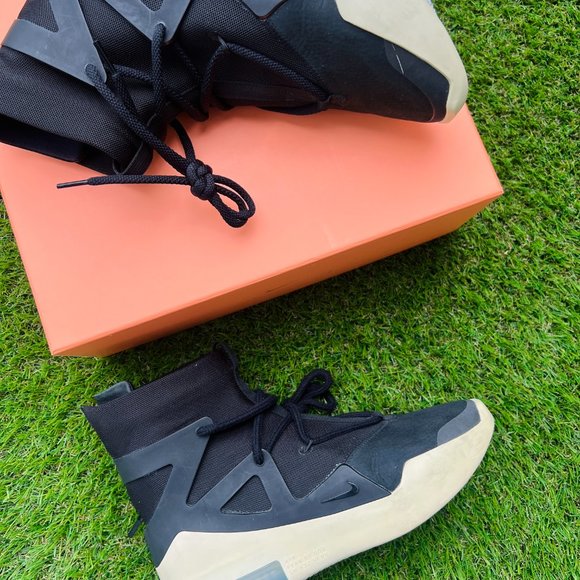 NIKE FEAR OF GOD 1 - Picture 2 of 2